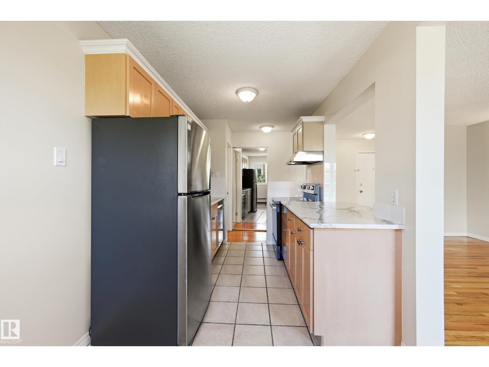 #433 11217 103 AV NW - 11
