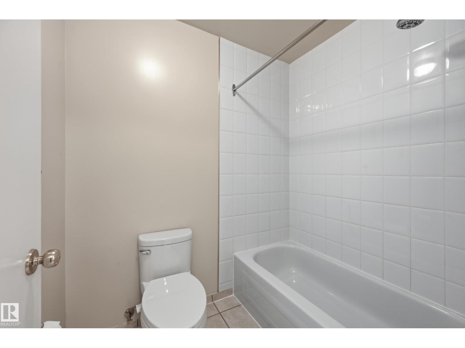 #433 11217 103 AV NW - 17