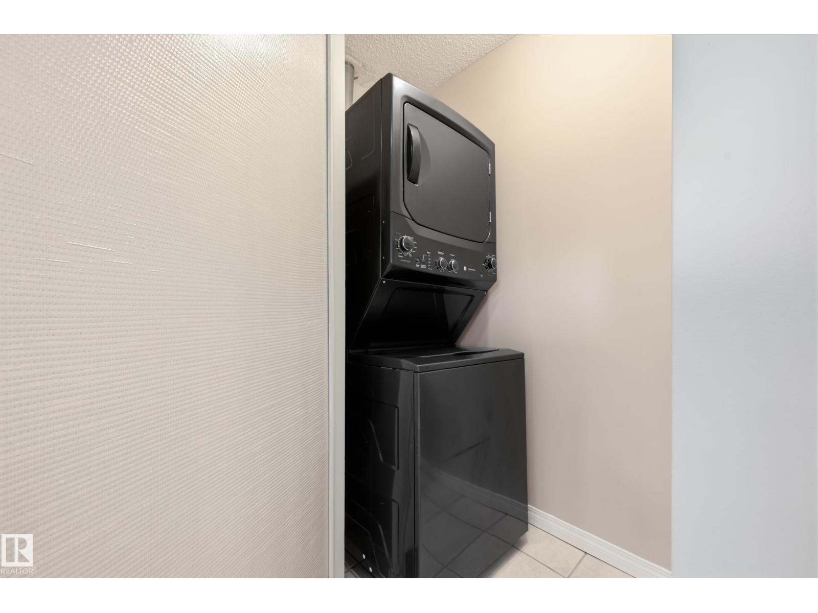 #433 11217 103 AV NW - 18