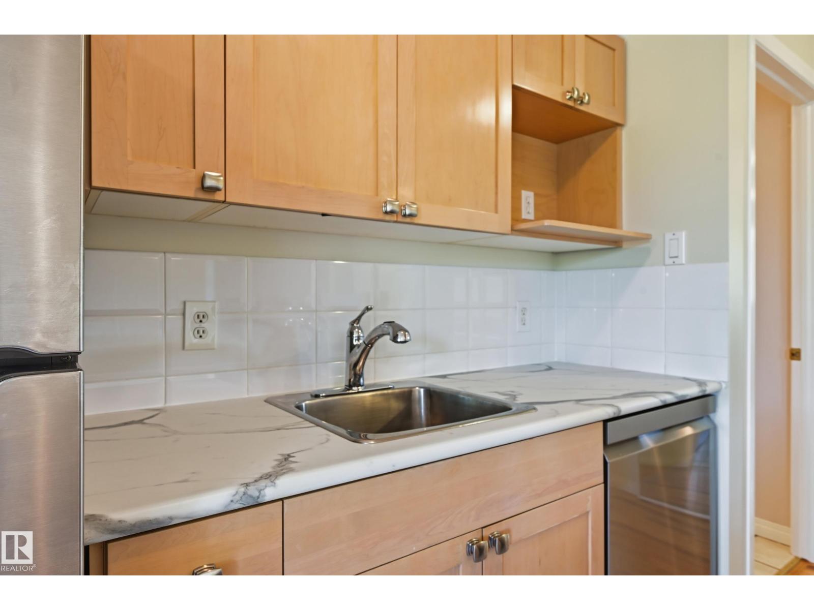 #433 11217 103 AV NW - 9