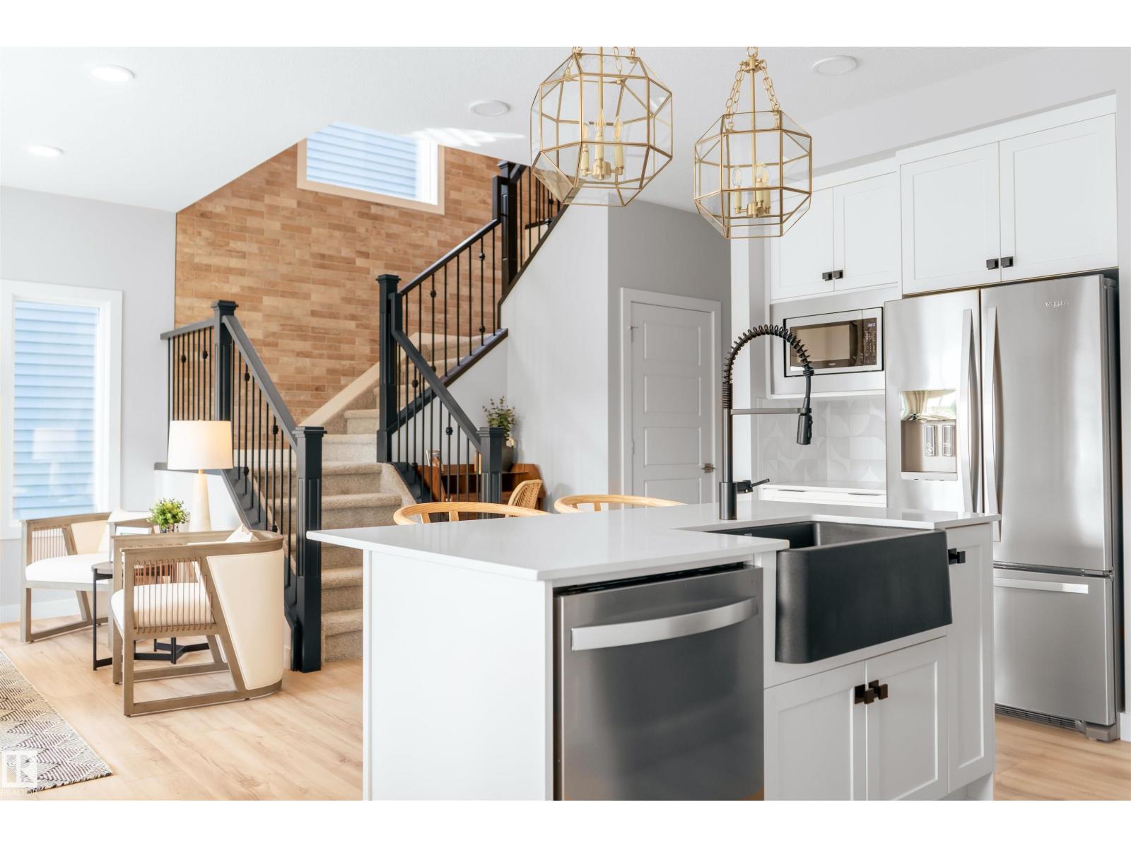 3243 DIXON WY SW - 10