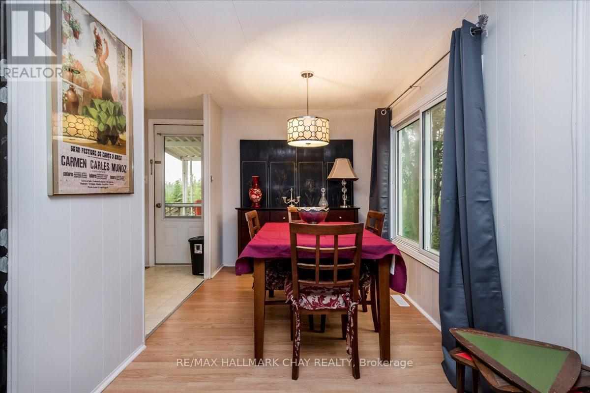 28 FLORA COURT - Image 6