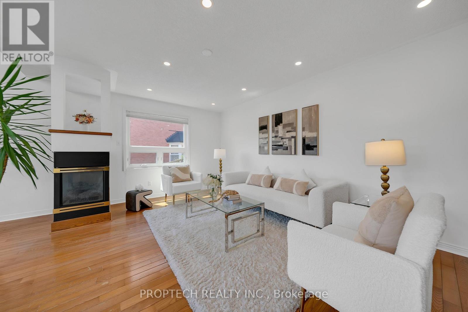 111 PADDOCK LANE - 12