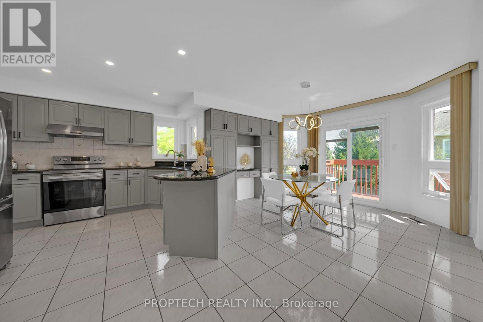 111 PADDOCK LANE - 16