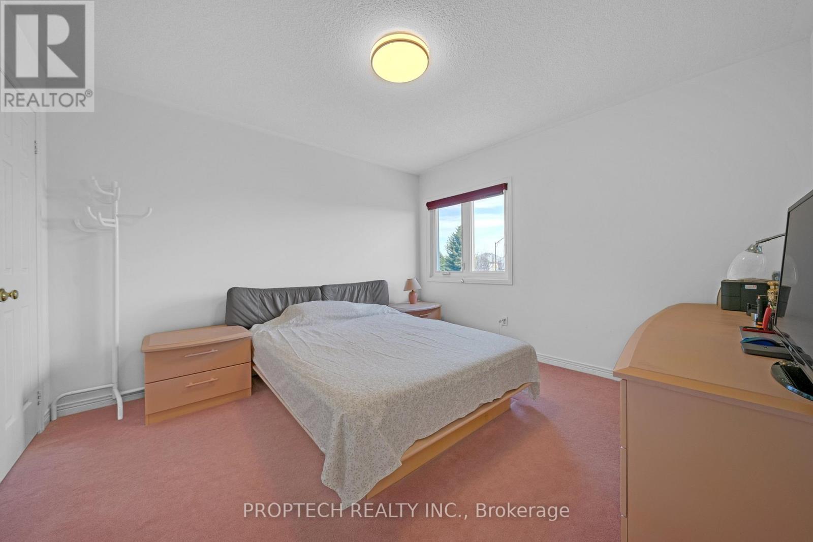 111 PADDOCK LANE - 28