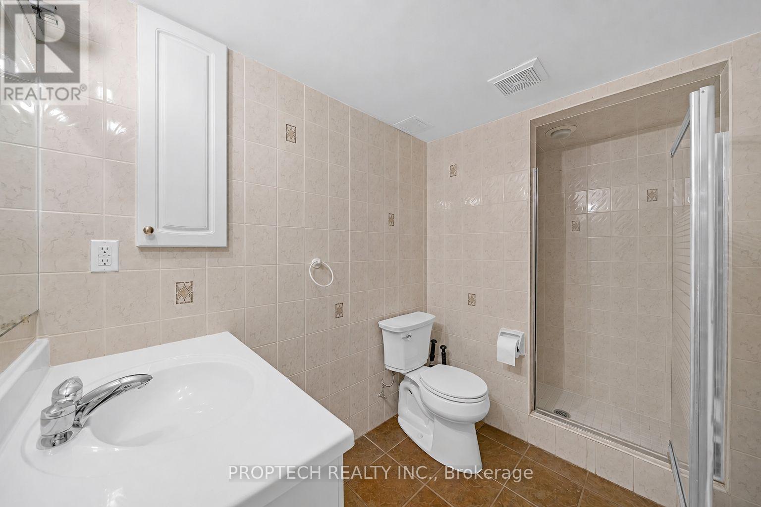 111 PADDOCK LANE - 34
