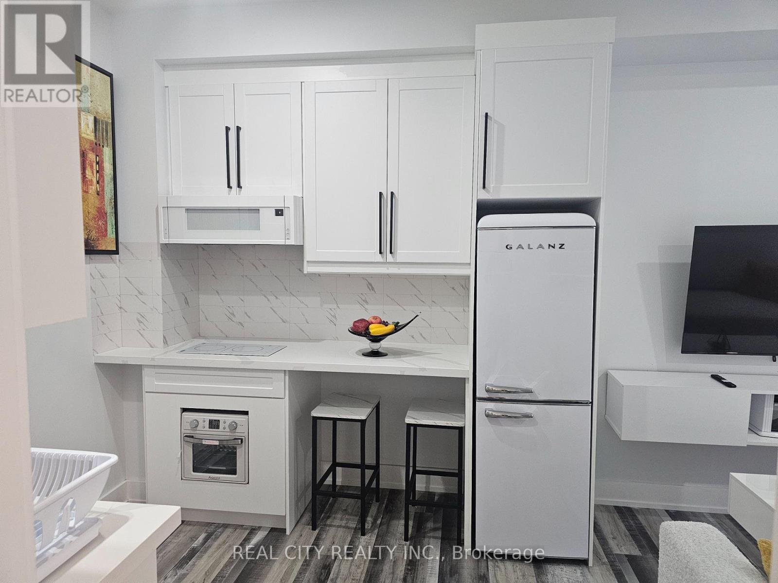 135 FAROOQ BOULEVARD - 5