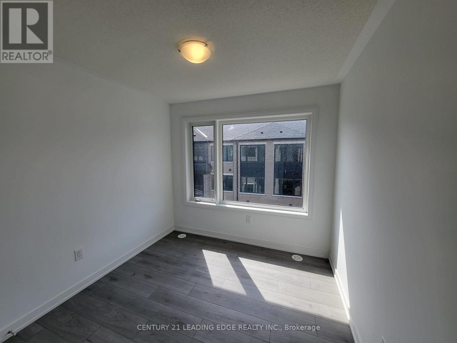 27 MAGNOLIA LANE - 17