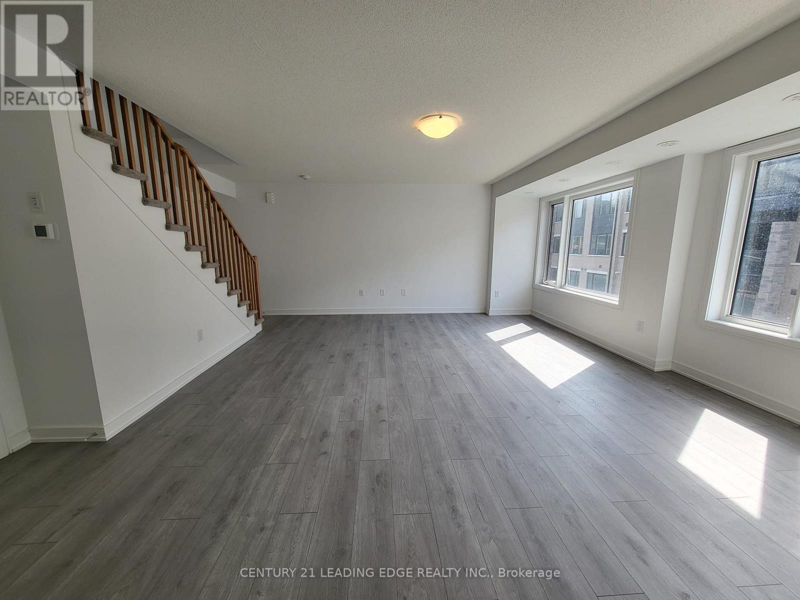27 MAGNOLIA LANE - 8