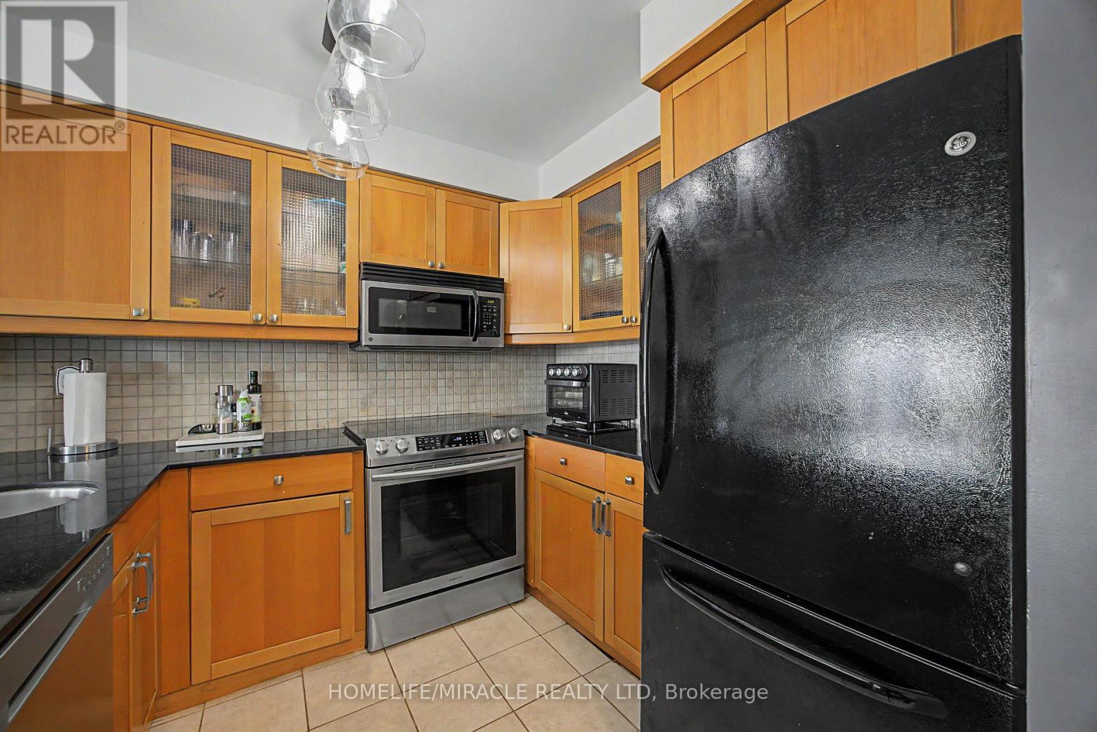 #2603 2269 LAKESHORE BOULEVARD W - 31