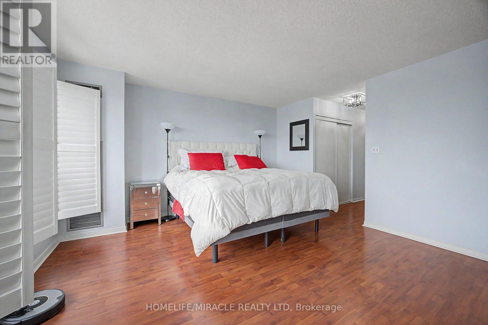 #2603 2269 LAKESHORE BOULEVARD W - 49