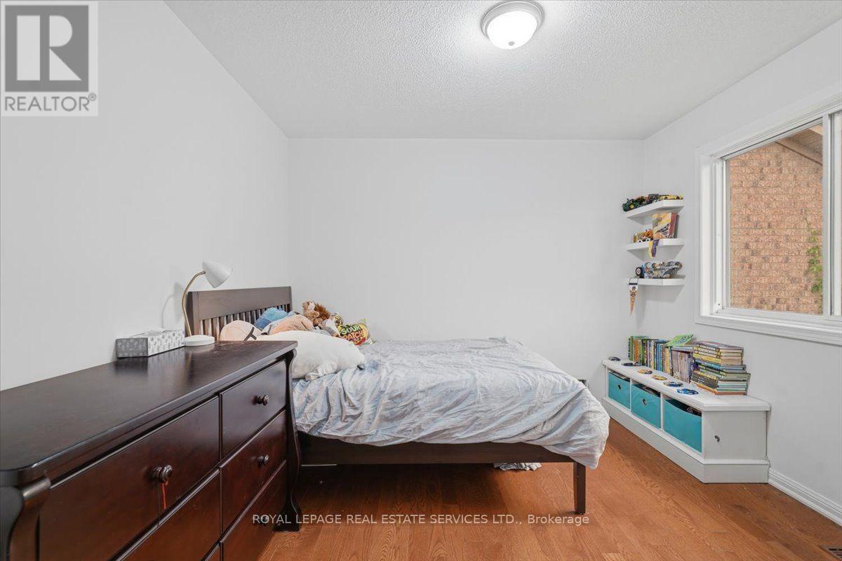 5185 BUNTON CRESCENT - 12