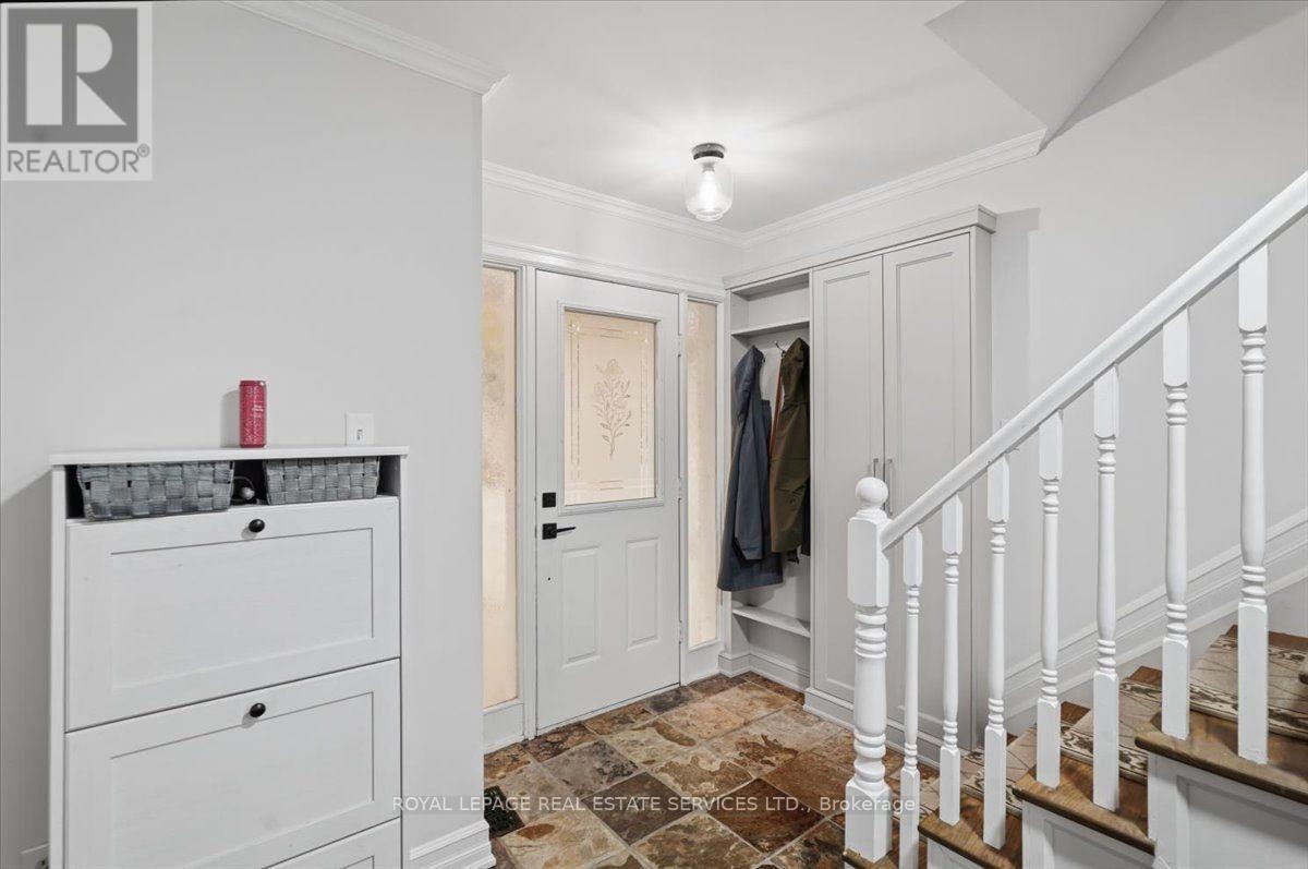 5185 BUNTON CRESCENT - 2