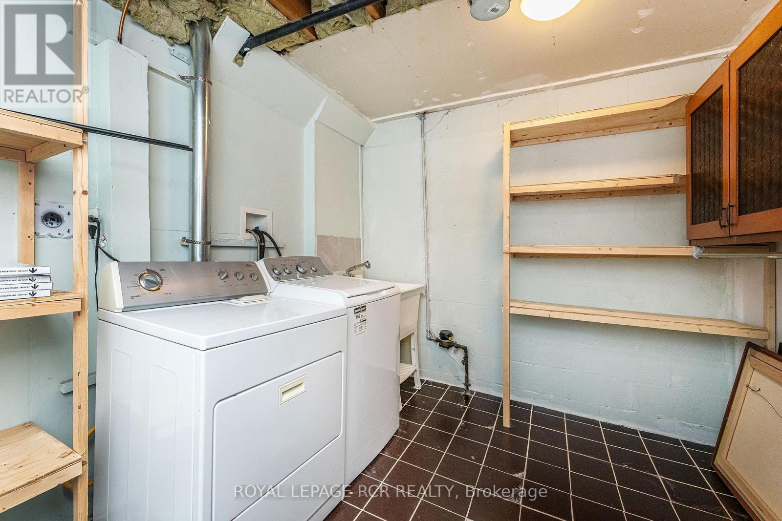 24 PETUNIAS ROAD - 36
