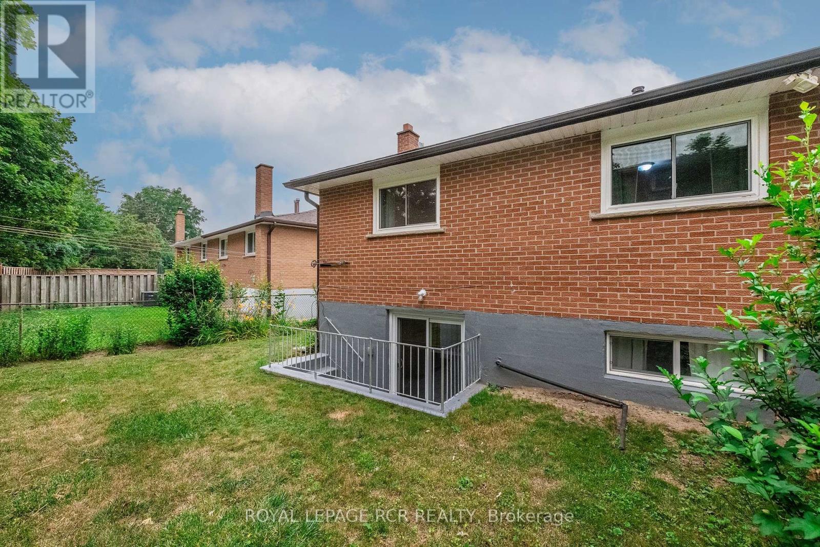 24 PETUNIAS ROAD - 40