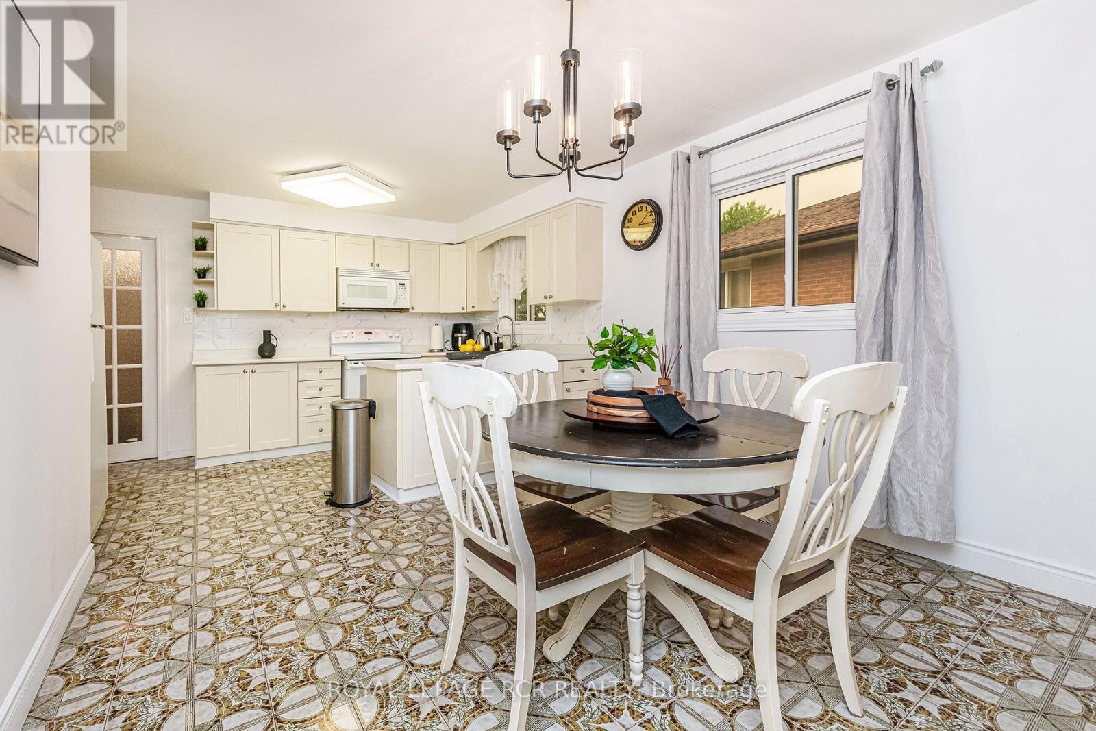 24 PETUNIAS ROAD - 7