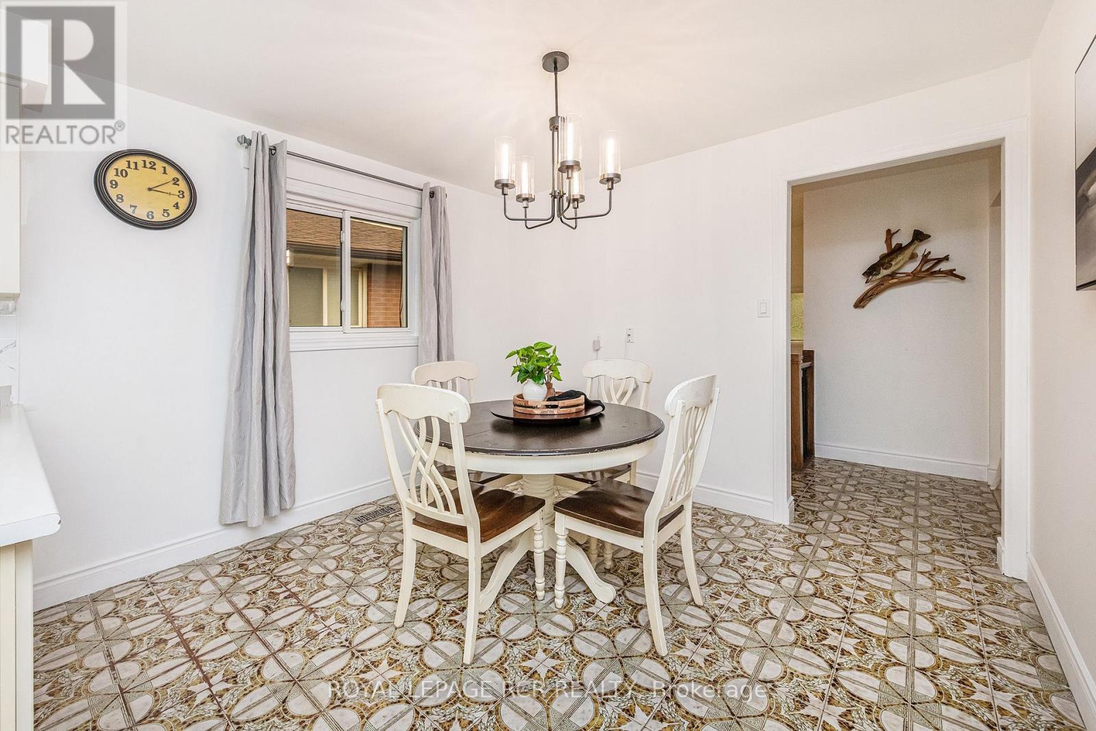 24 PETUNIAS ROAD - 8
