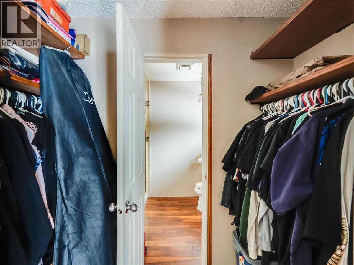 1076 COLUMBIA GARDENS Road - 23