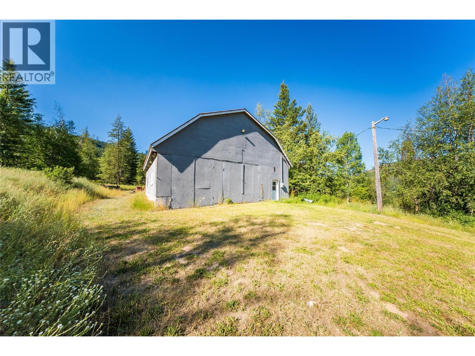 1076 COLUMBIA GARDENS Road - 59