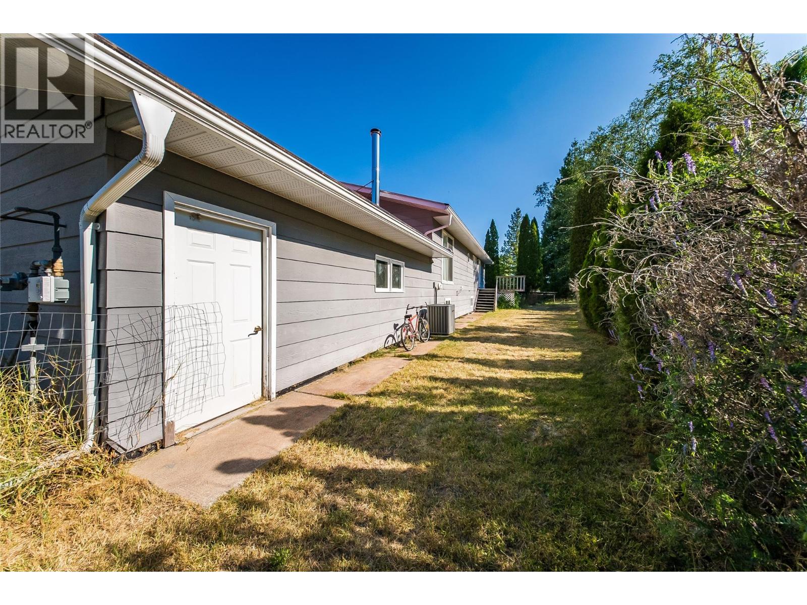 1076 COLUMBIA GARDENS Road - 79