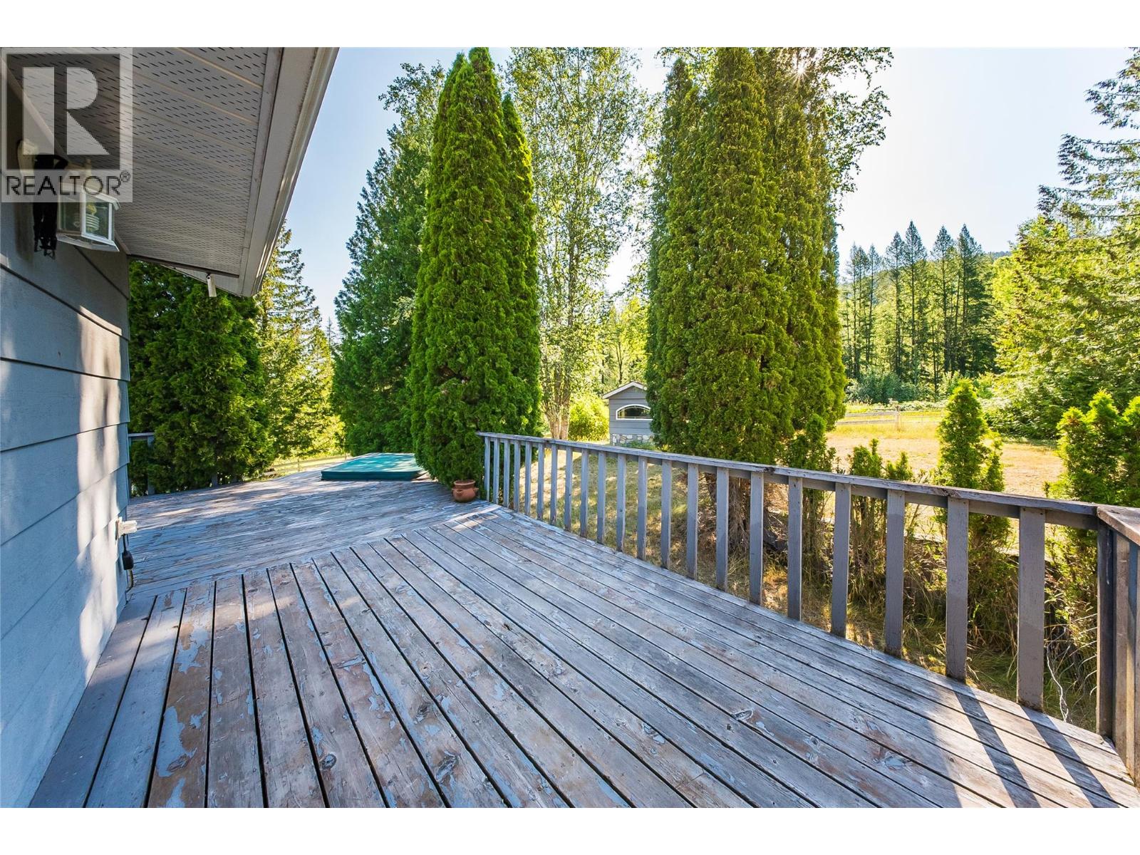 1076 COLUMBIA GARDENS Road - 81