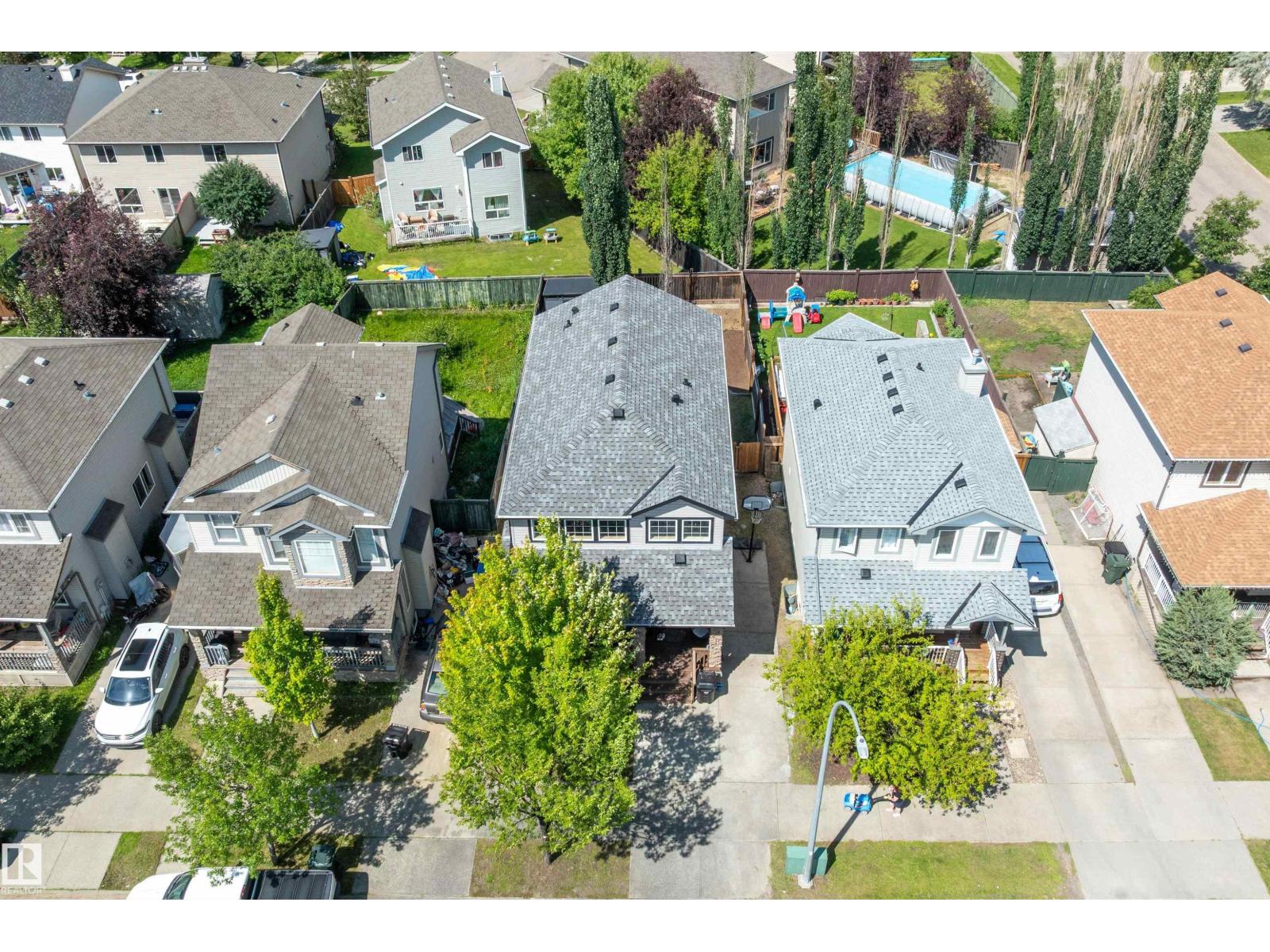 44 VAUGHN AV - 58