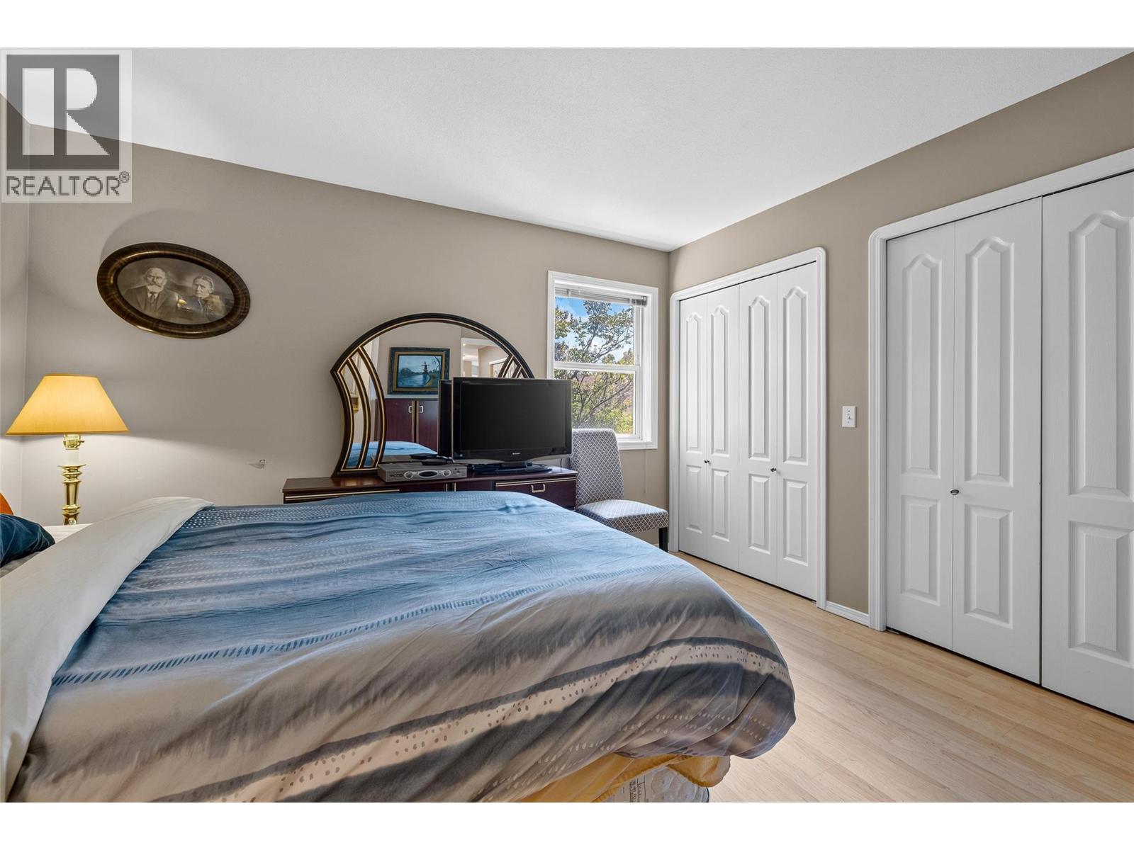 #91 2210 LOUIE Drive - 23