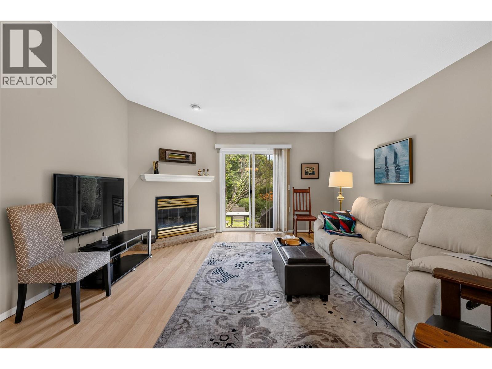 #91 2210 LOUIE Drive - 14