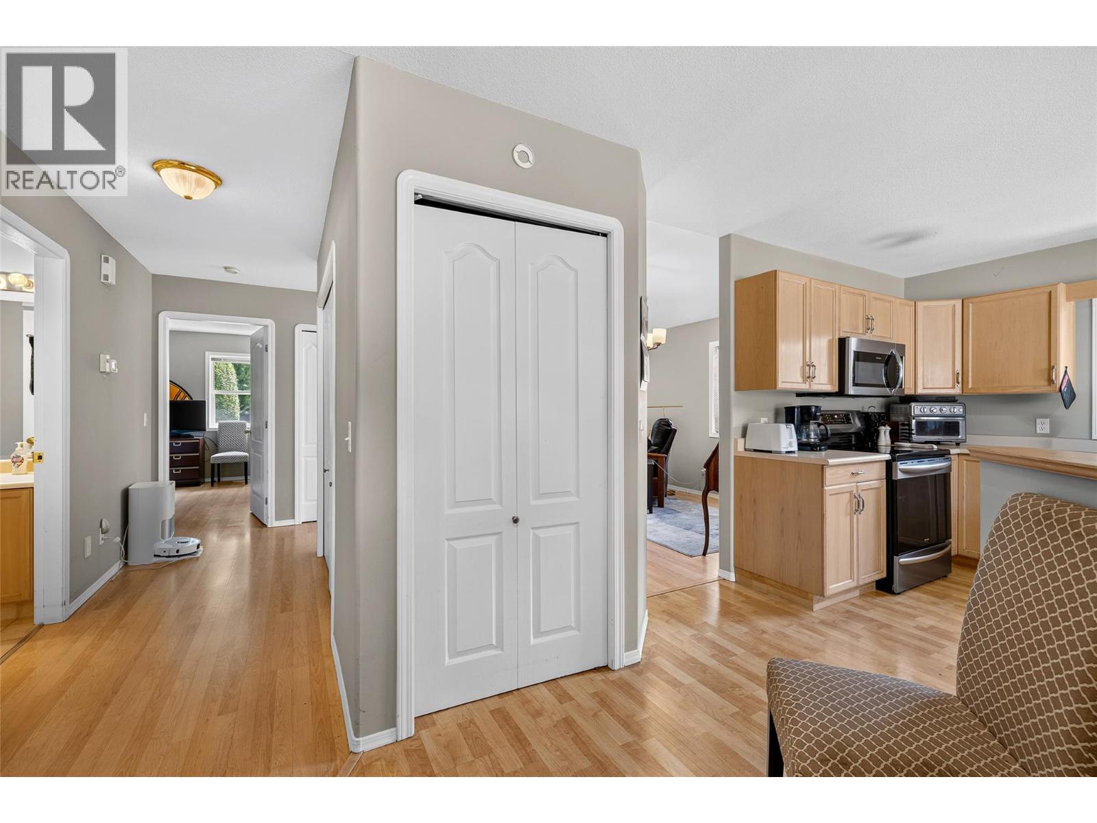 #91 2210 LOUIE Drive - 2
