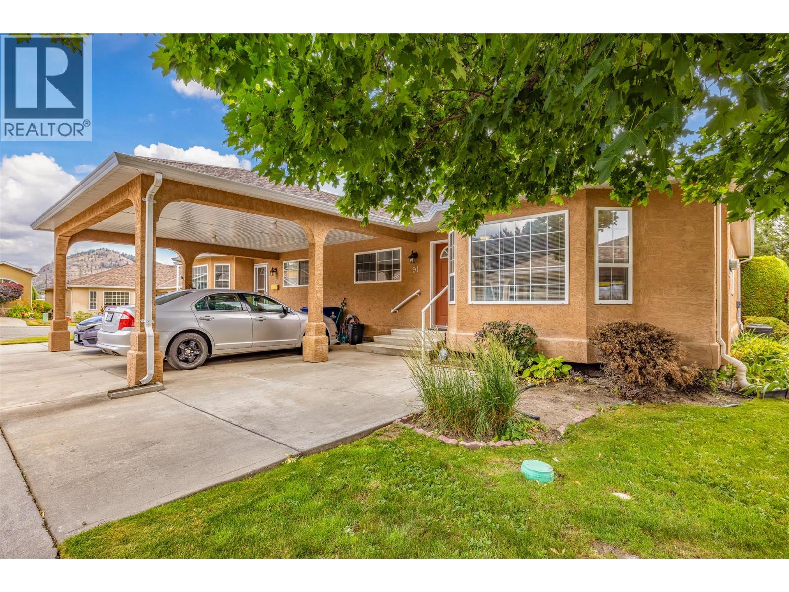 #91 2210 LOUIE Drive - 34