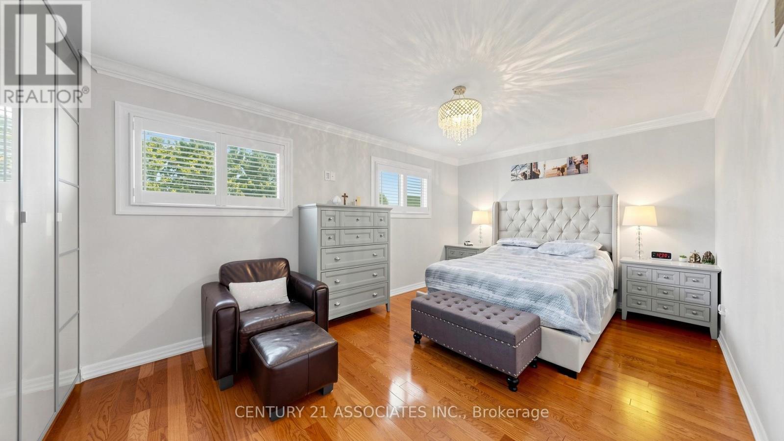 80 STEPHENSEN COURT - 16