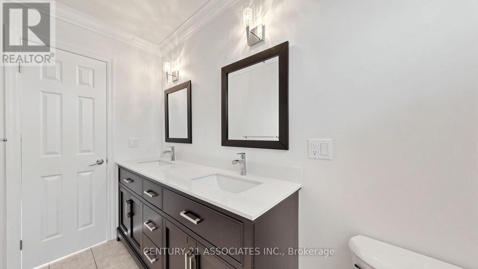 80 STEPHENSEN COURT - 19