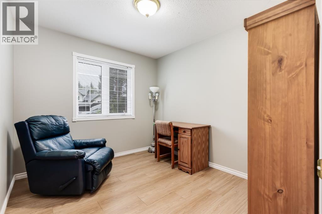 1521 Mary Place - 14