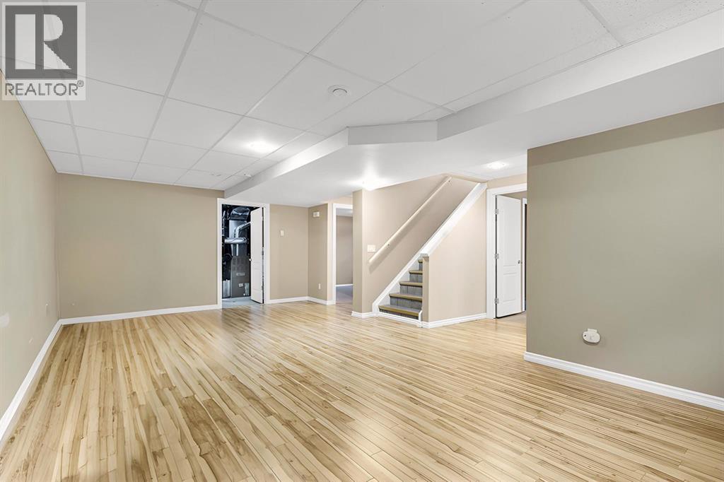 1521 Mary Place - 19