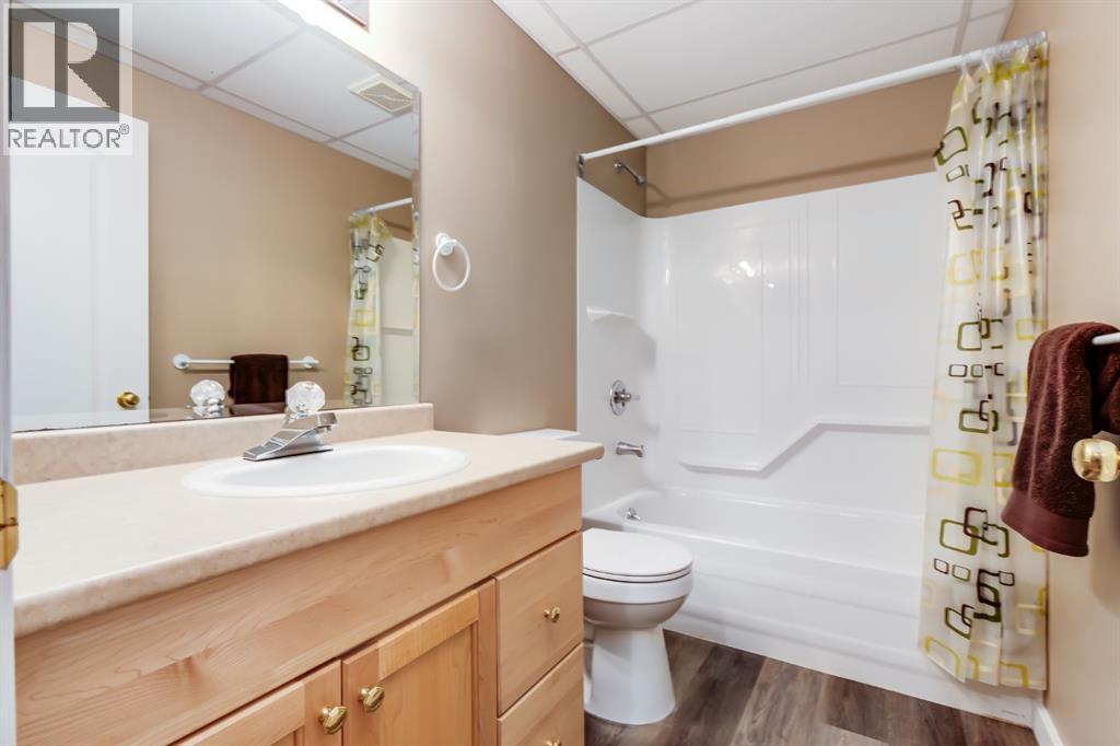 1521 Mary Place - 23