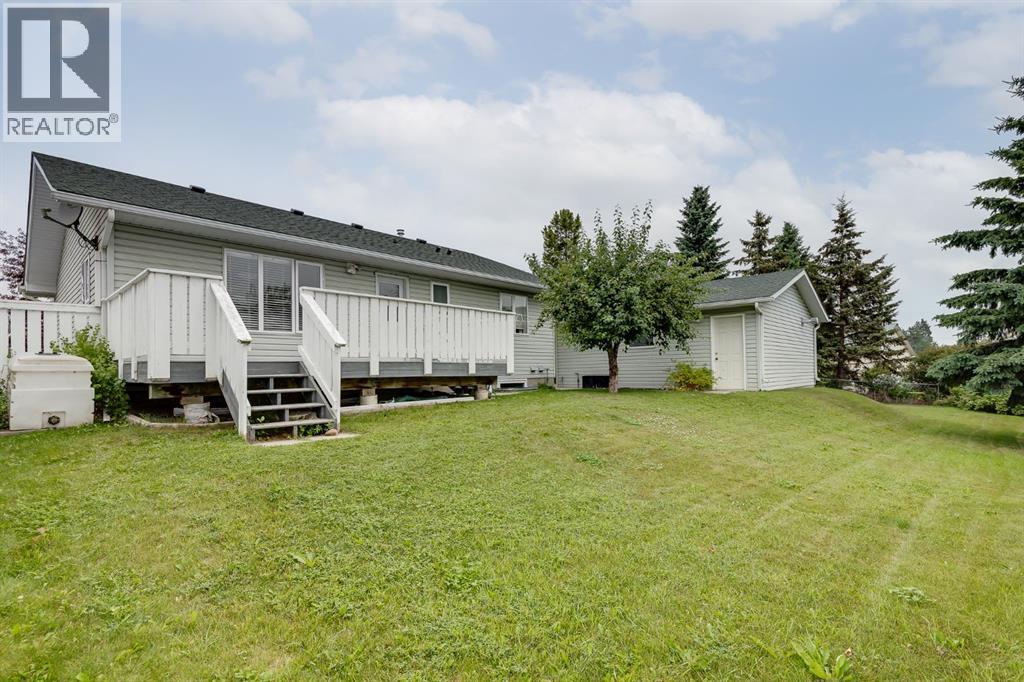 1521 Mary Place - 26