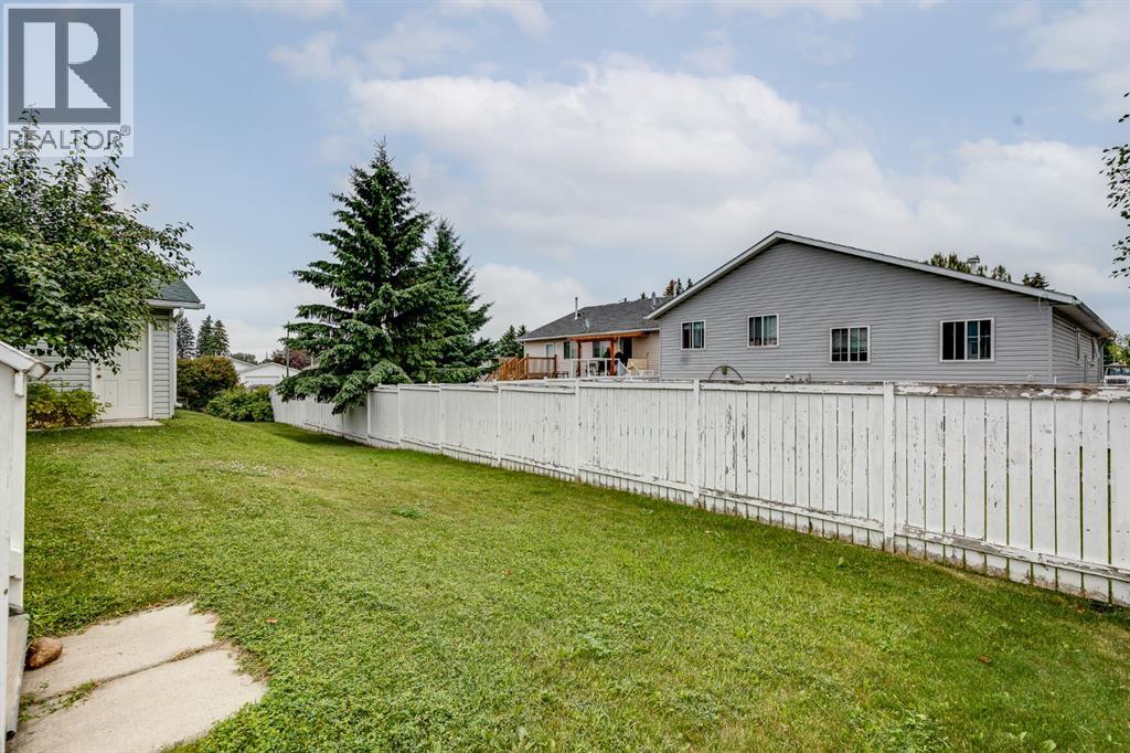 1521 Mary Place - 29