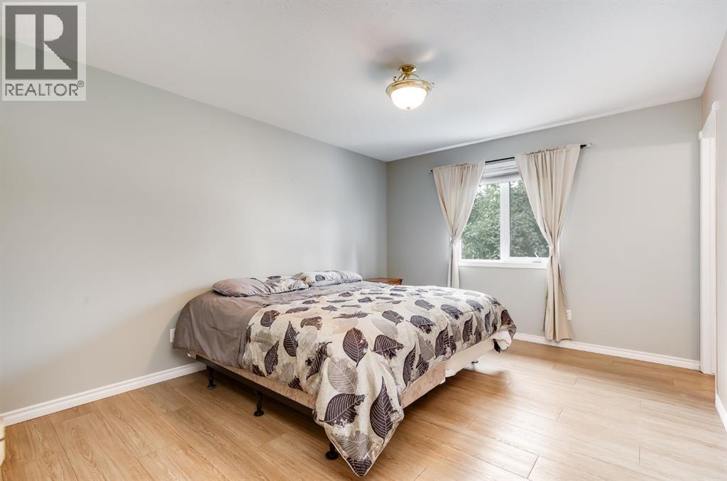 1521 Mary Place - 9