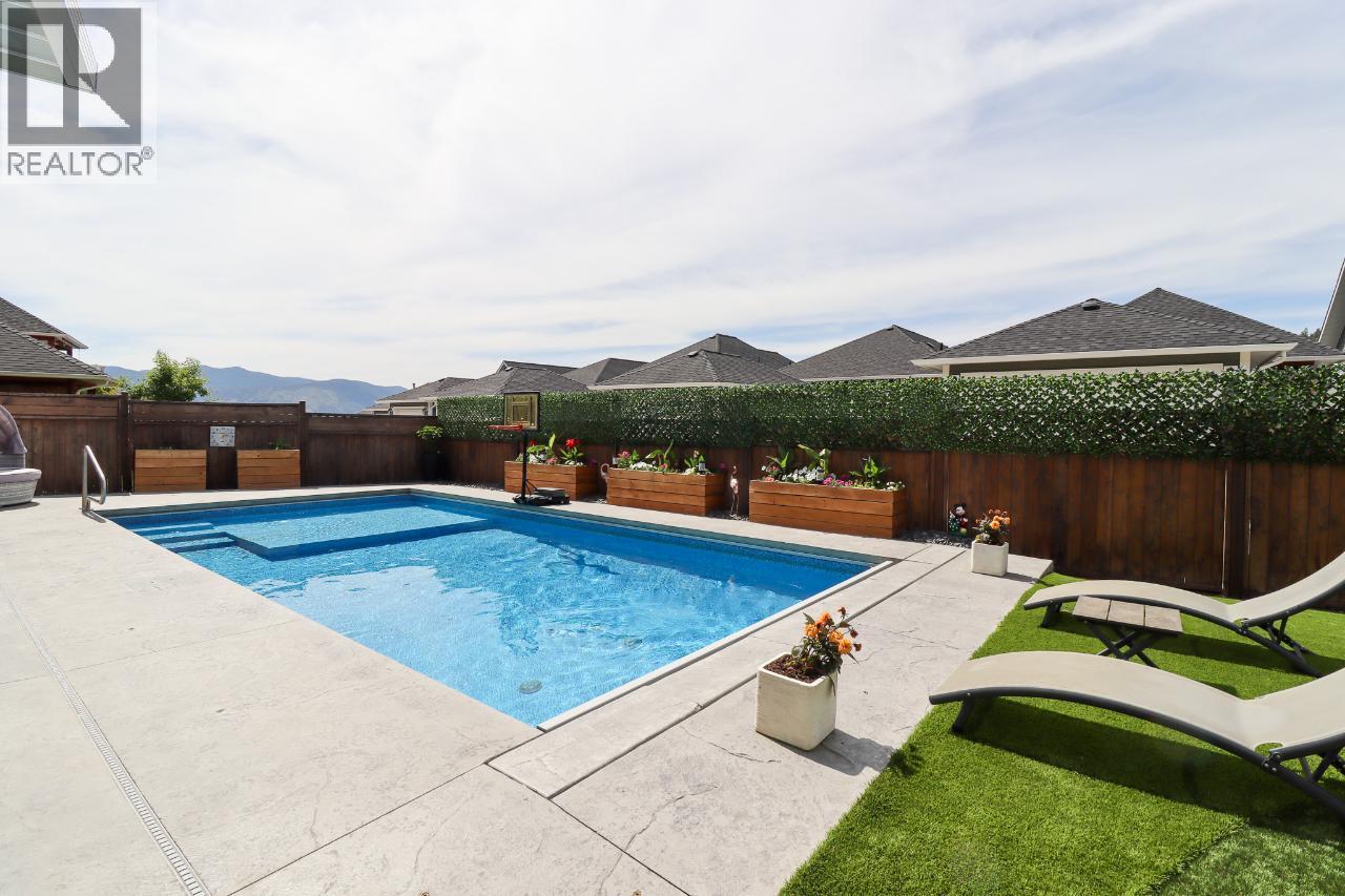 179 SENDERO Crescent - 32