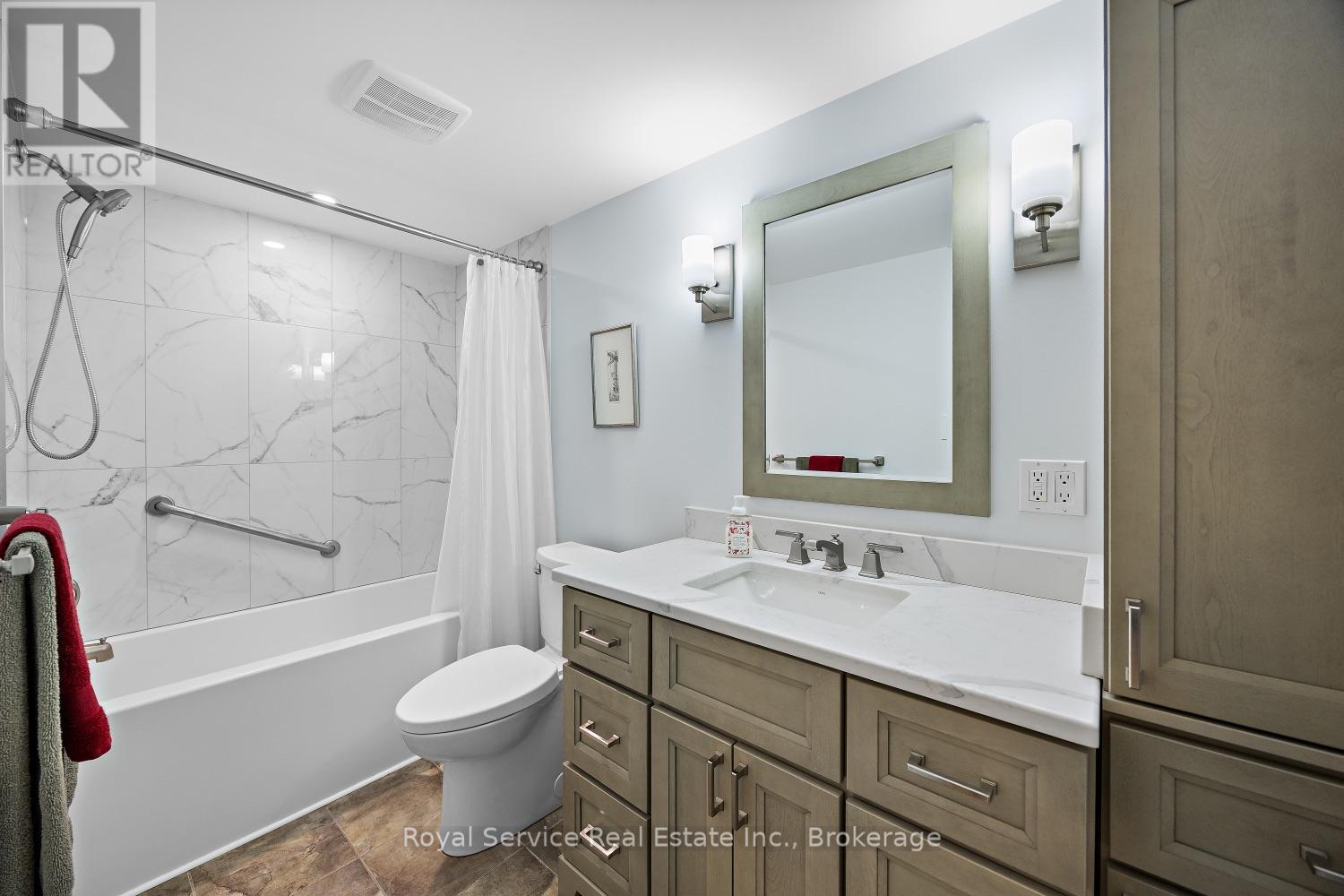 51 GREENAWAY CIRCLE - 17