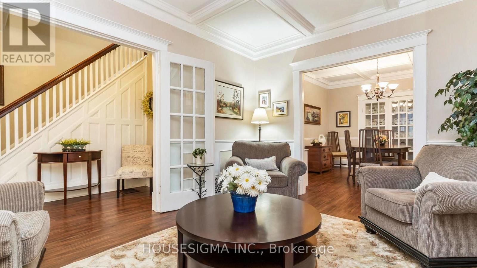 322 RIDOUT STREET S - 11