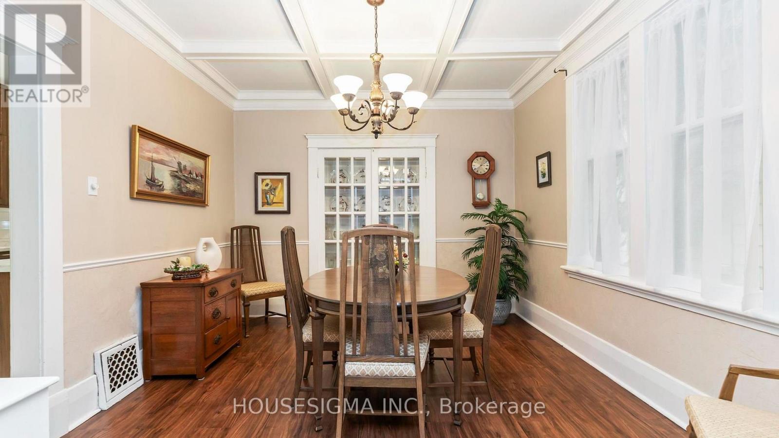 322 RIDOUT STREET S - 12