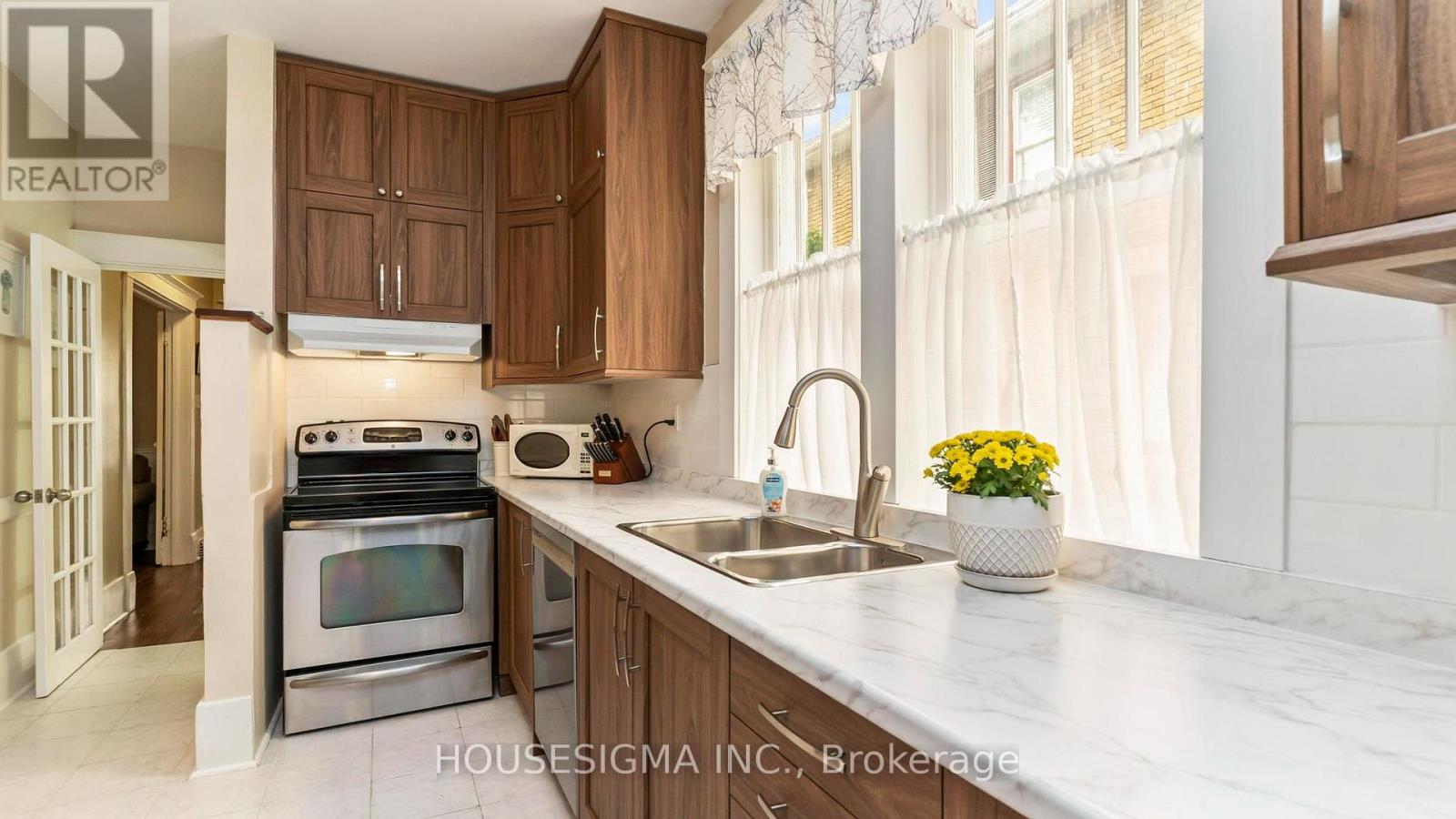 322 RIDOUT STREET S - 16