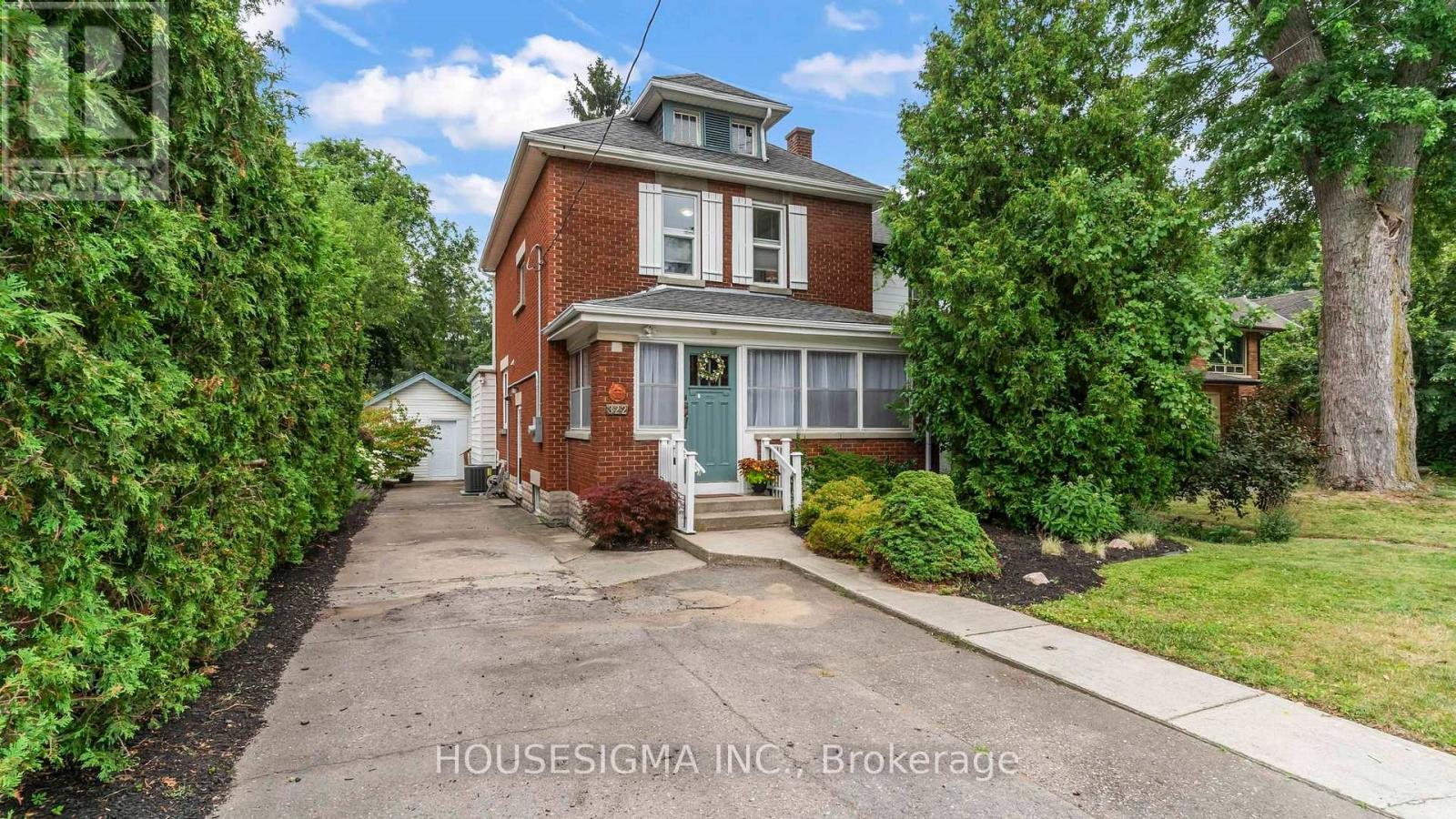 322 RIDOUT STREET S - 2