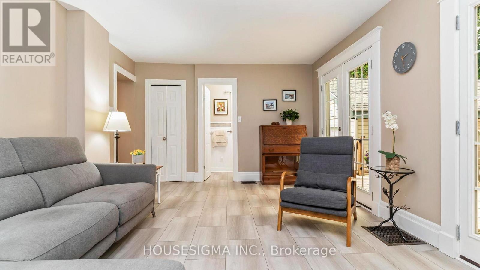 322 RIDOUT STREET S - 20