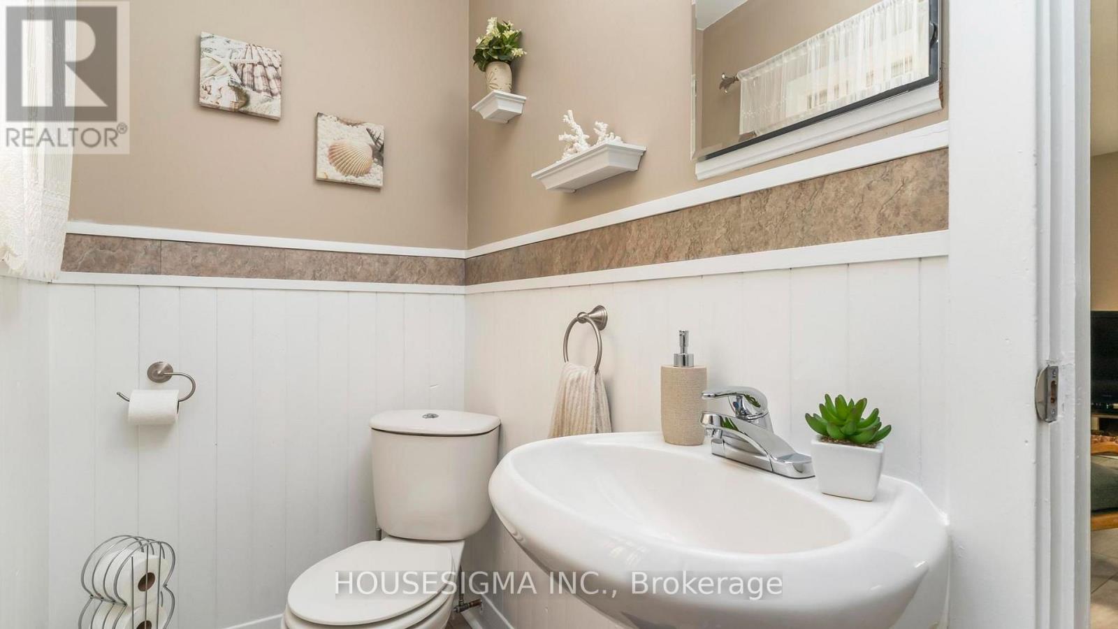 322 RIDOUT STREET S - 23