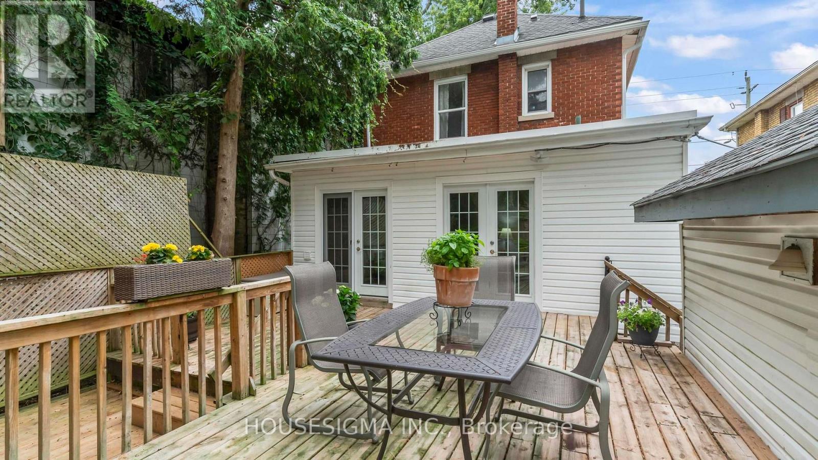 322 RIDOUT STREET S - 34