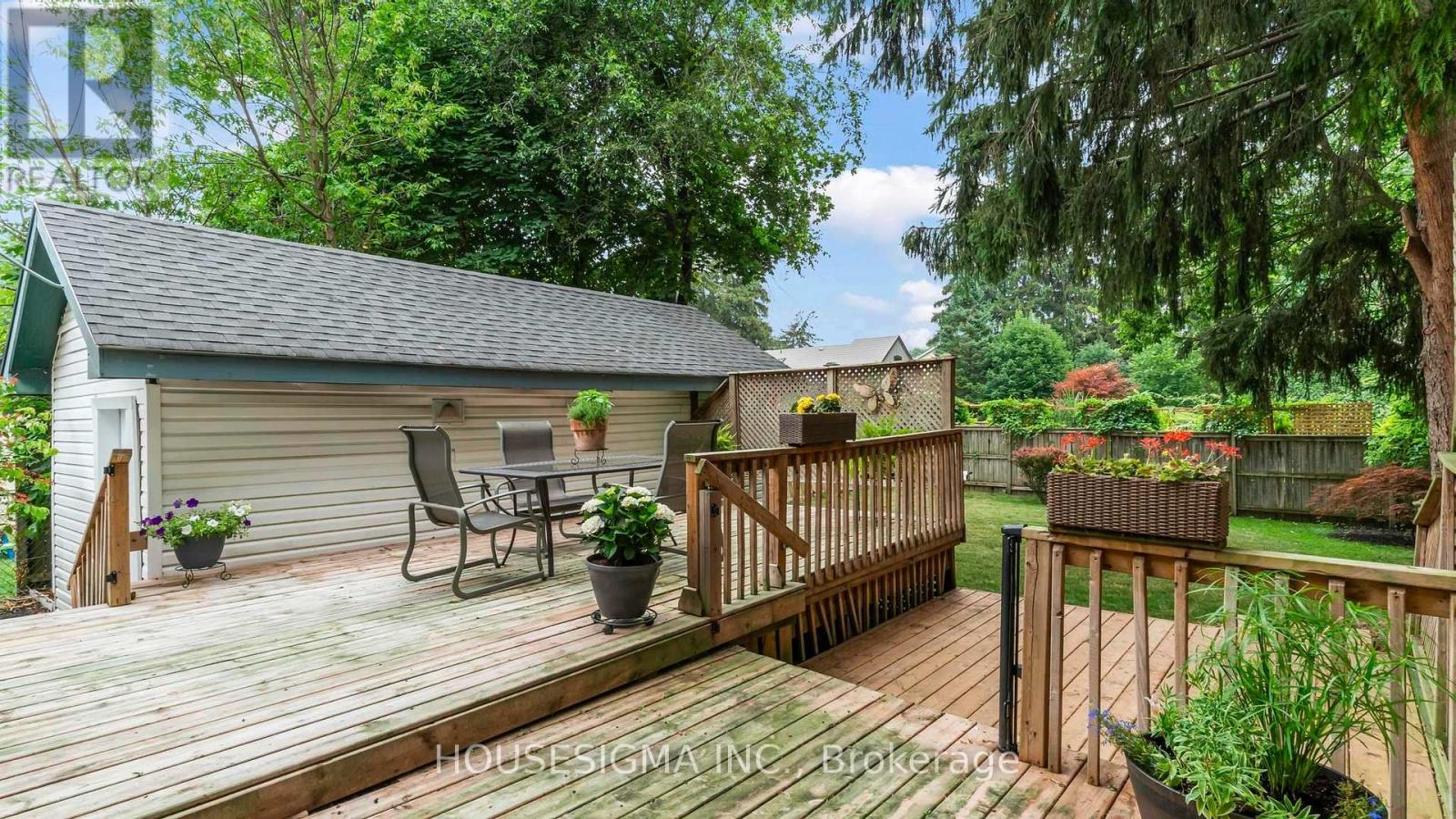 322 RIDOUT STREET S - 37
