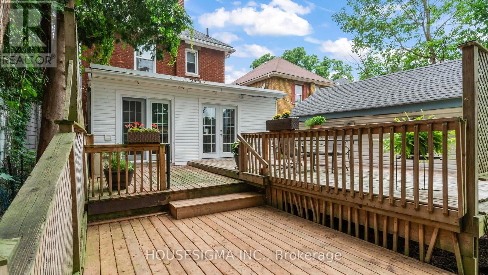 322 RIDOUT STREET S - 39