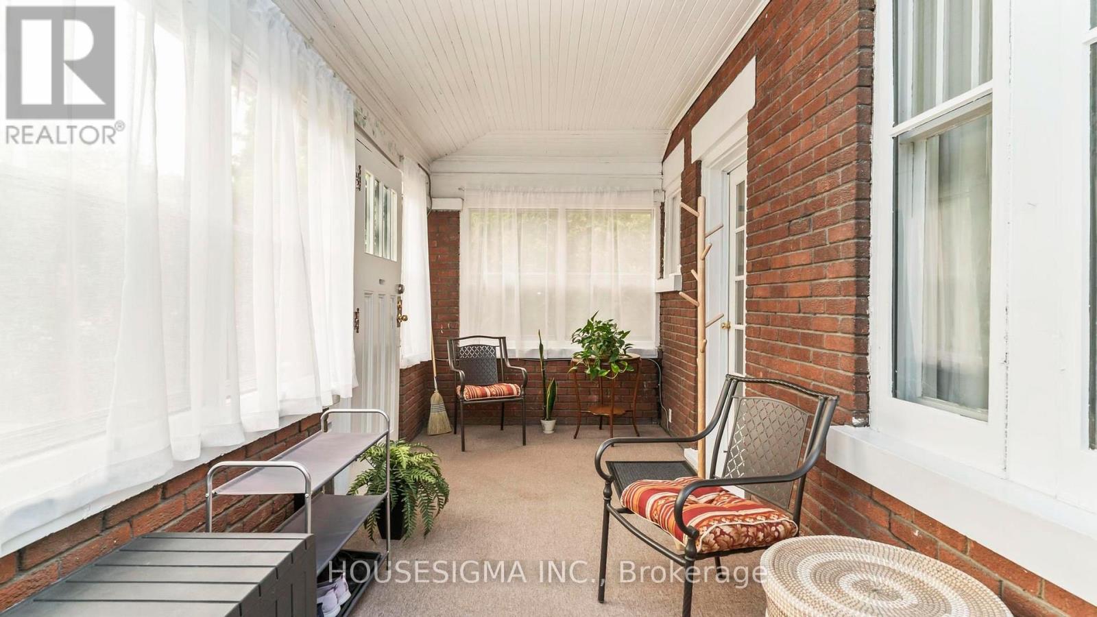322 RIDOUT STREET S - 5